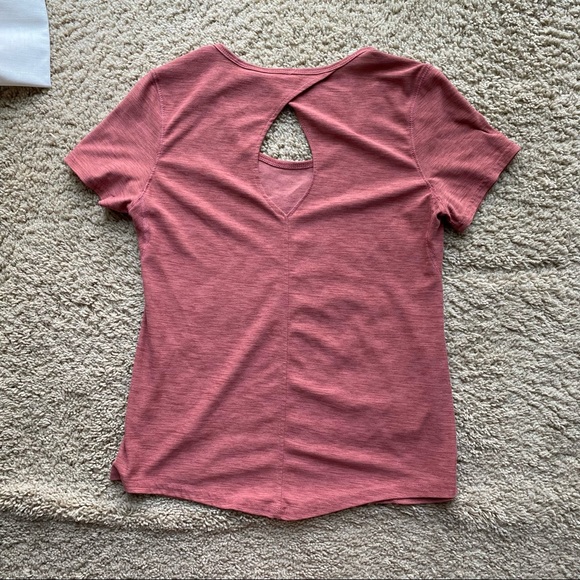 Old Navy workout top - Picture 3 of 3
